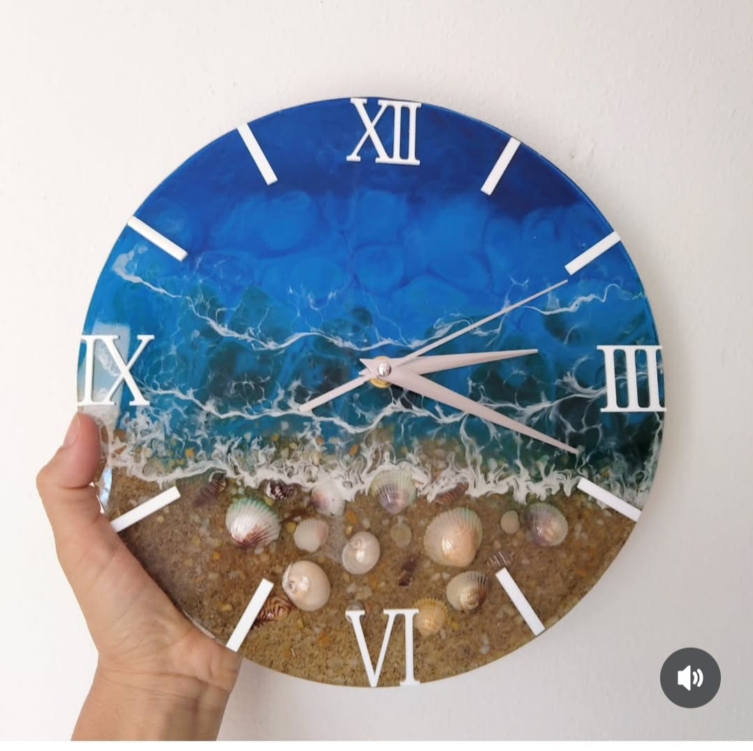 Orologio Mare con Sabbia e Conchiglie
